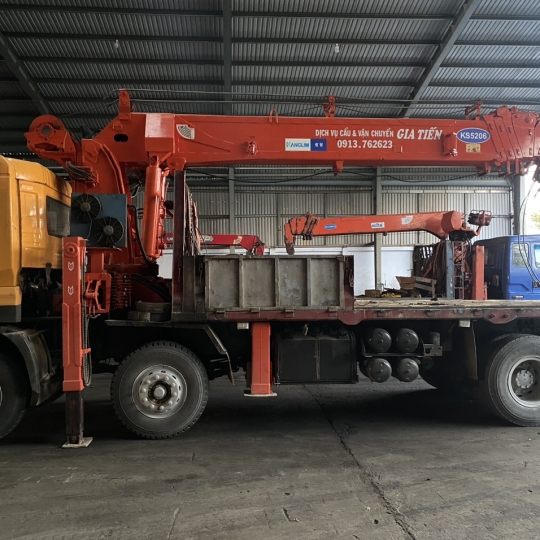 Xe Cẩu 15 Tấn - Phú Gia Tiến