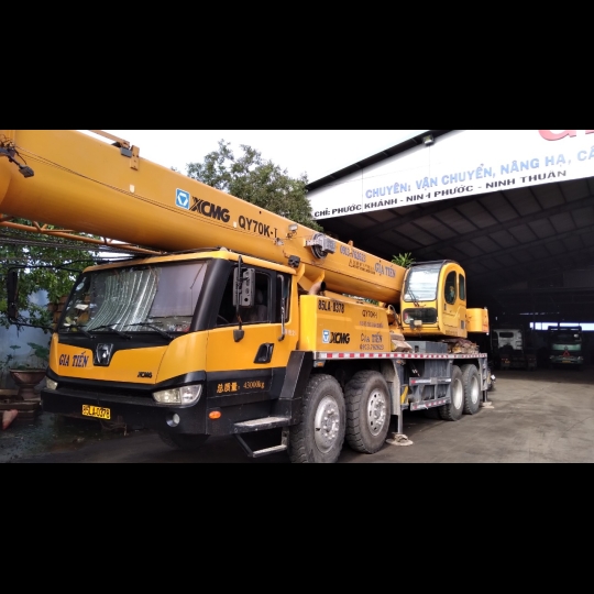 Xe Cẩu 70 Tấn - Phú Gia Tiến